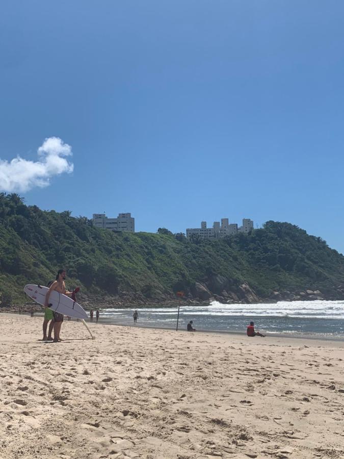 Lindo Apto Com Piscina A 150M Da Praia Do Tombo Guarujá Exteriör bild